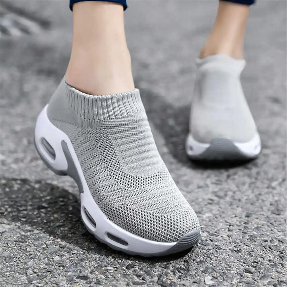 Женские ботинки на каблуке бол – обзор и цена Running Shoes